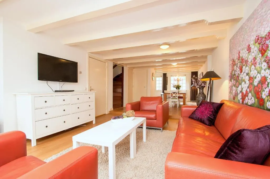 Отель Jordaan Nine Streets Apartment Амстердам
